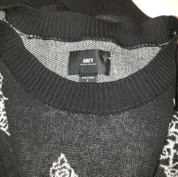 Obey Worldwide Men's Large Sweater Black Scorpion - Picture 3 of 4